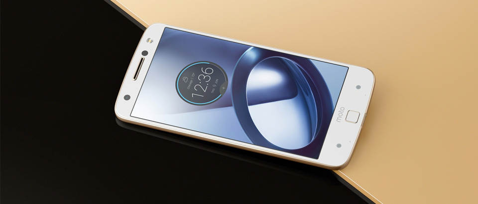Motorola Moto Z XT1650-03 32GB Mobile Phone With Moto Mods 360 Camera Module